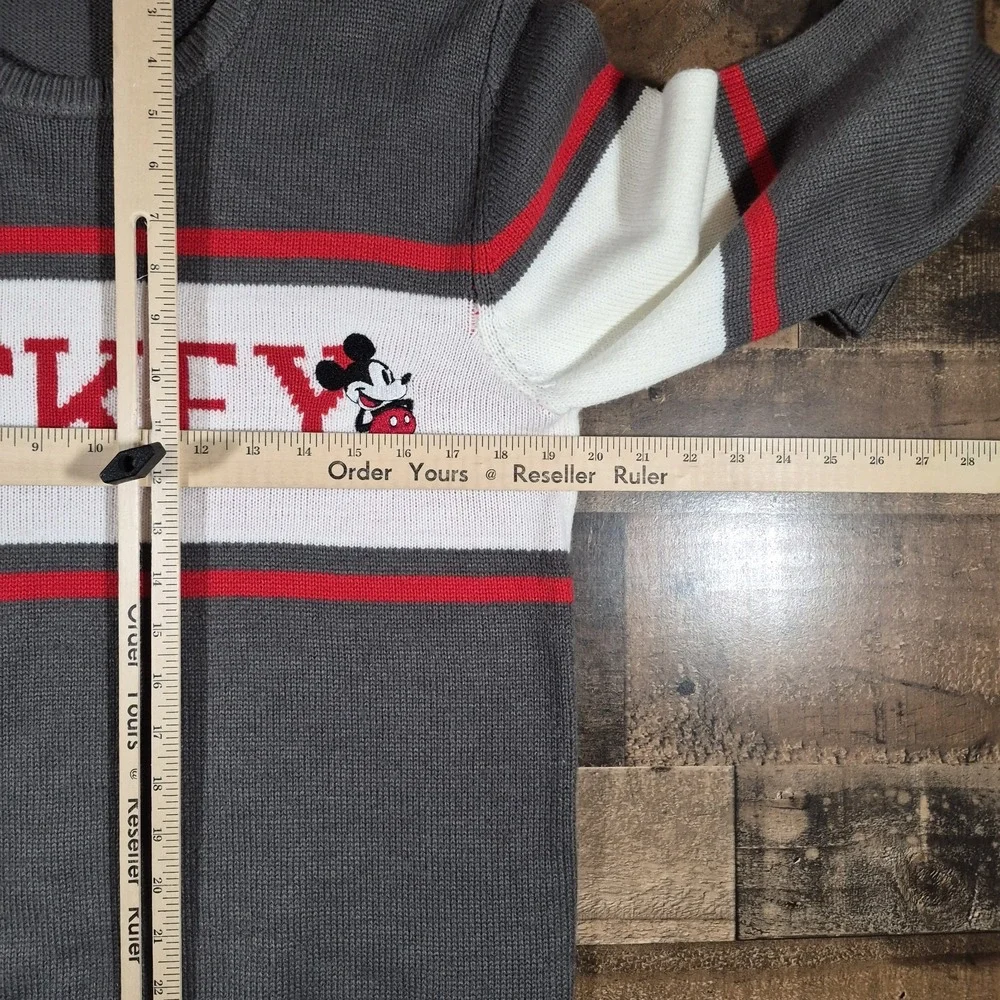 Disney Mickey Mouse Sweater Mens Medium Gray Varsity Block Embroidered Park